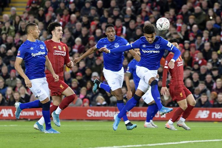 罕见！阿根廷球员骂梅西：没想到你是德保罗的跟屁虫