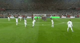 佩林卡：我把里夫斯绝杀森林狼的照片印在高尔夫球上送给了他